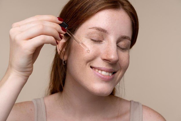 <strong>Acne adulto<strong><br />
</strong></strong>Afeta cada vez mais mulheres